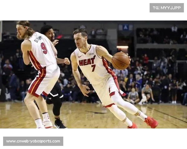 米勒伤停黄蜂火力受限三球成关键进攻支点